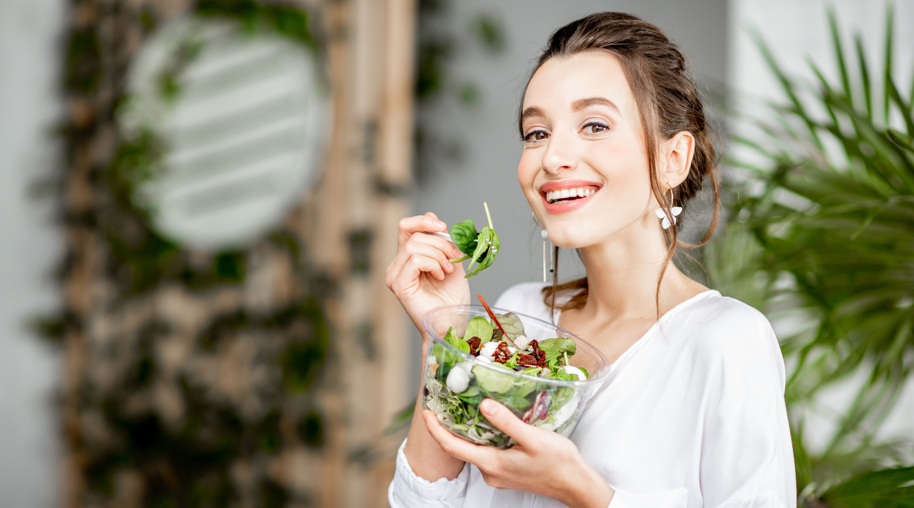 I’m Eating Healthy—Do I Really Need a Greens Powder?