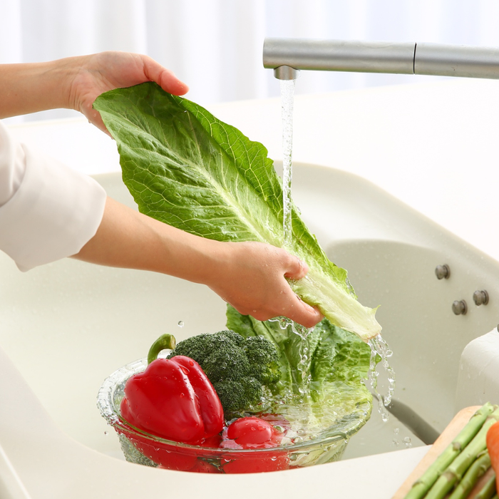 How to Wash Produce to Reduce Parasite Risk (What Actually Works)
