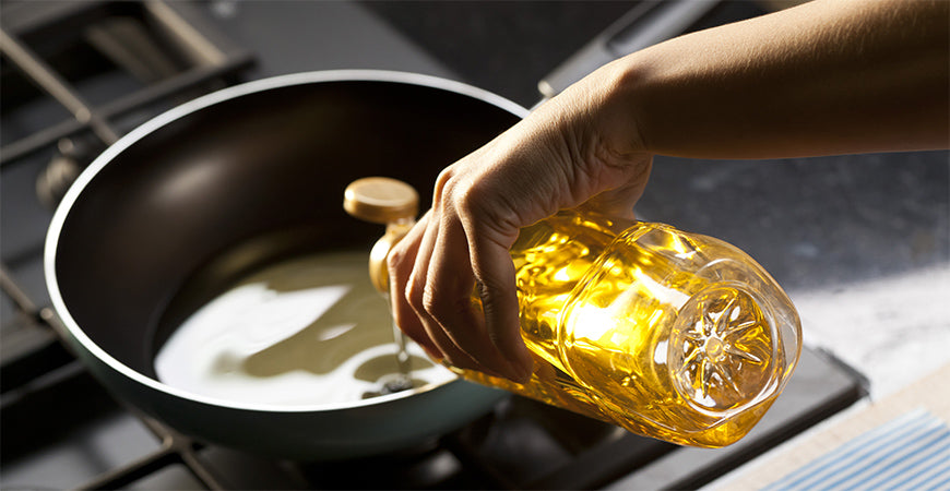 This “Healthy” Oil Makes You Fat and Worsens Memory
